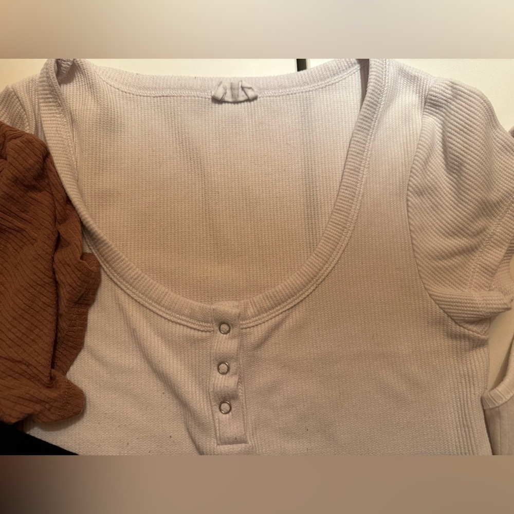 Teen girls/juniors Tops Collection - Picture 7 of 10